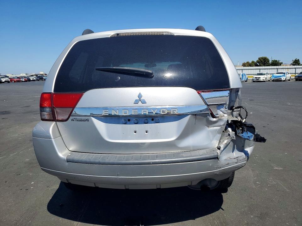 2011 Mitsubishi Endeavor მანქანა იყიდება აუქციონზე, vin: 4A4JN2AS5BE031521, აუქციონის ნომერი: 57609236
