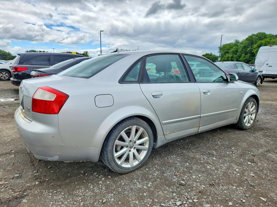 2005 Audi A4 მანქანა იყიდება აუქციონზე, vin: WAULC68E75A056751, აუქციონის ნომერი: 54252426