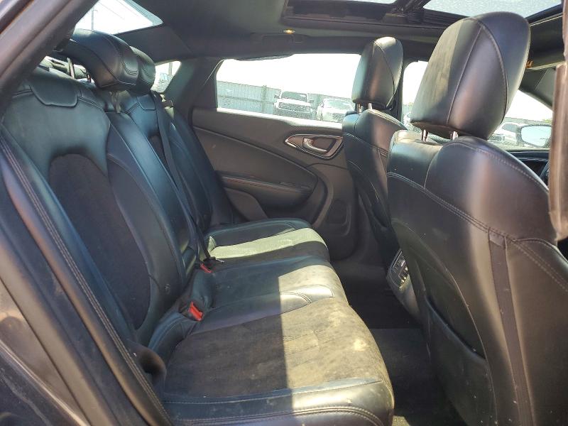 57172896 :رقم المزاد ، 1C3CCCBB7GN182267 vin ، 2016 Chrysler 200 مزاد بيع