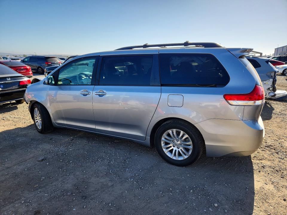 Aukcja sprzedaży 2011 Toyota Sienna, vin: 5TDYK3DC5BS088255, numer aukcji: 56973786