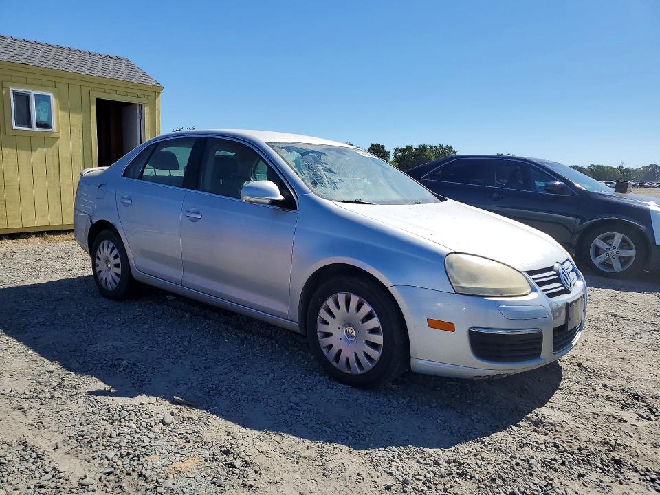 2005 Volkswagen New Jetta მანქანა იყიდება აუქციონზე, vin: 3VWRG71K45M647661, აუქციონის ნომერი: 58434056