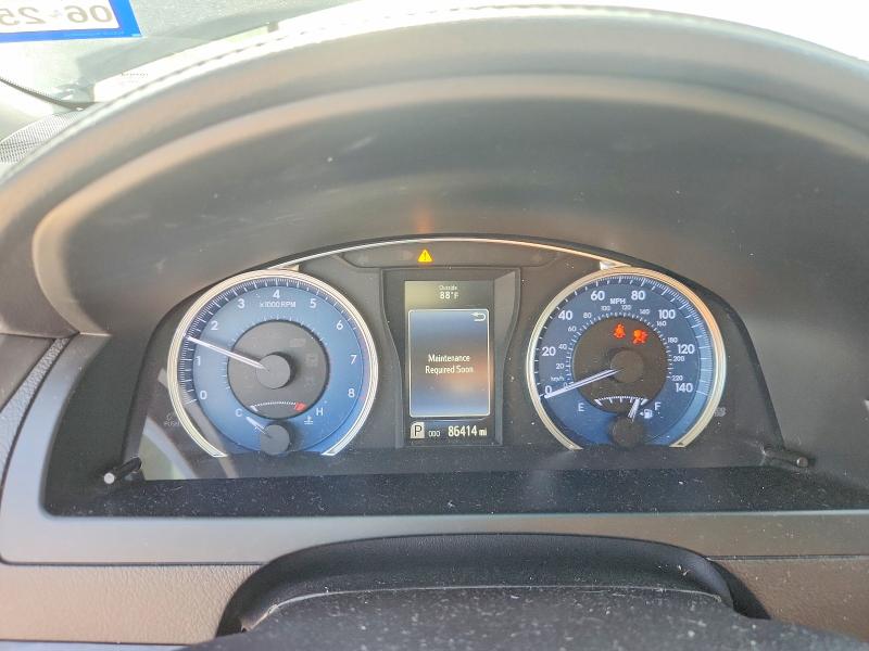 58413026 :رقم المزاد ، 4T1BF1FK8HU814662 vin ، 2017 Toyota Camry مزاد بيع