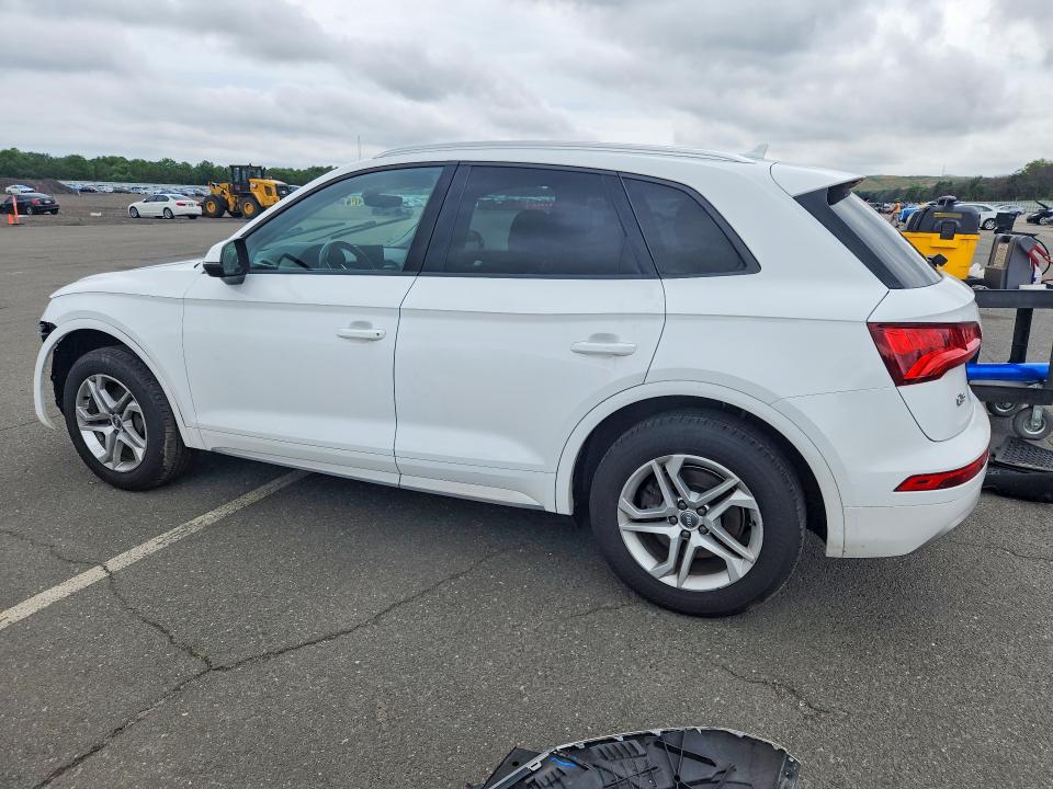 58293976 :رقم المزاد ، WA1ANAFY6J2156942 vin ، 2018 Audi Q5 مزاد بيع