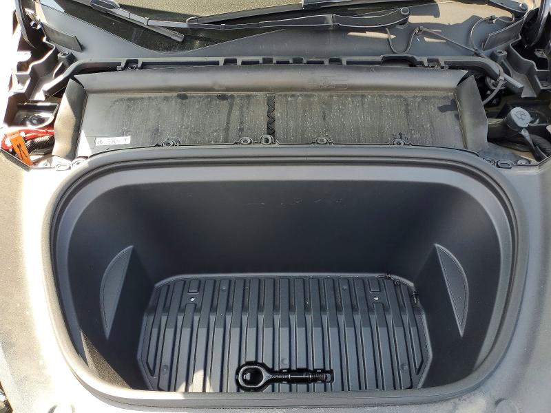 55642446 :رقم المزاد ، 7SAYGDEEXPF912756 vin ، 2023 Tesla Model Y مزاد بيع