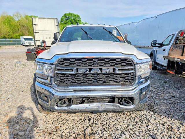 Продажа на аукционе авто 2022 Ram 4500, vin: 3C7WRLFL6NG151319, номер лота: 56762096