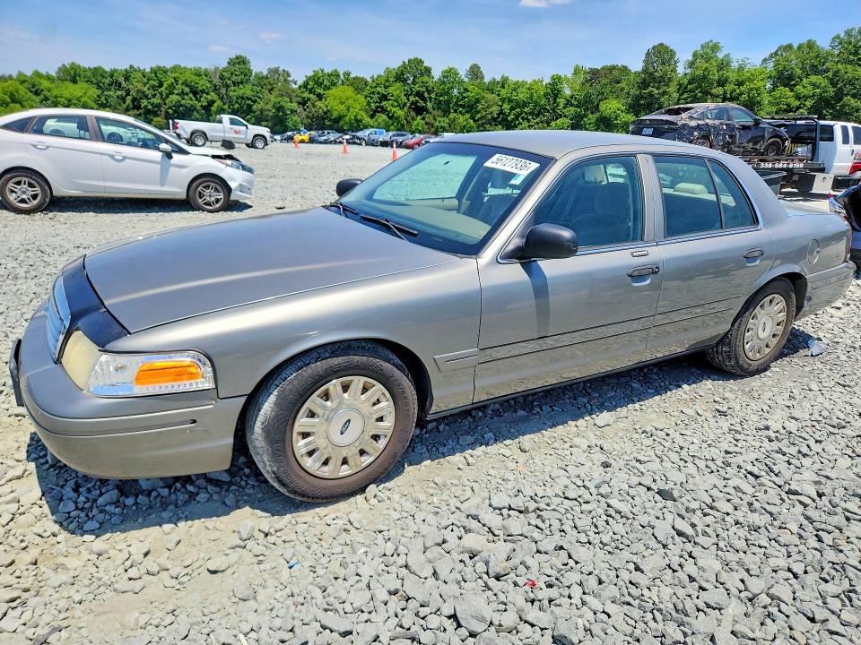 Продаж на аукціоні авто 2004 Ford Crown Victoria, vin: 2FAFP73W94X152919, номер лоту: 56127936