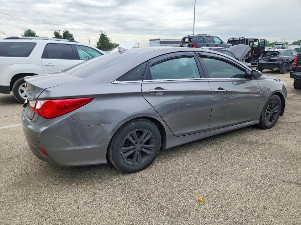 55737596 :رقم المزاد ، 5NPEB4AC6EH882995 vin ، 2014 Hyundai Sonata مزاد بيع