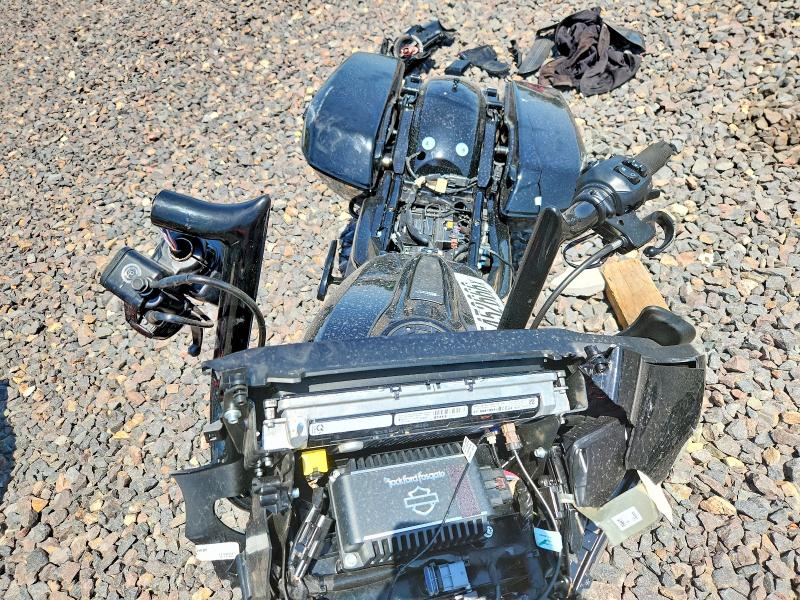 2025 Harley-davidson Flhx მანქანა იყიდება აუქციონზე, vin: 1HD1KB717SB606992, აუქციონის ნომერი: 55452666