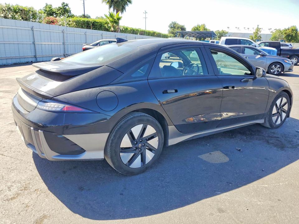 Продажа на аукционе авто 2024 Hyundai Ioniq 6, vin: KMHM24AA1RA079014, номер лота: 57190616