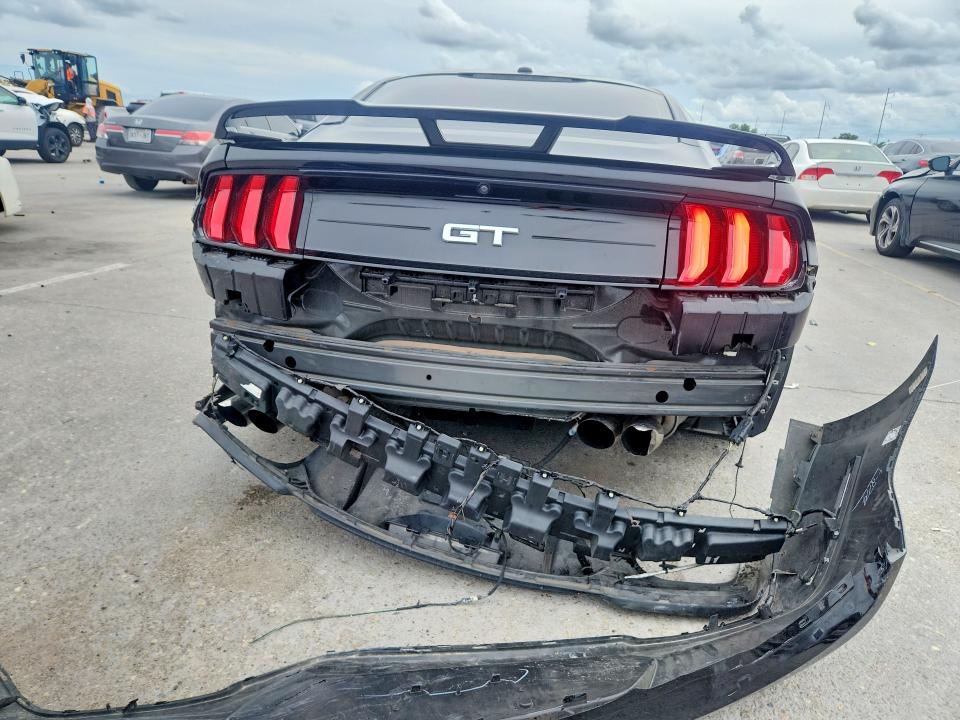 2020 Ford Mustang მანქანა იყიდება აუქციონზე, vin: 1FA6P8CF5L5105697, აუქციონის ნომერი: 56372676
