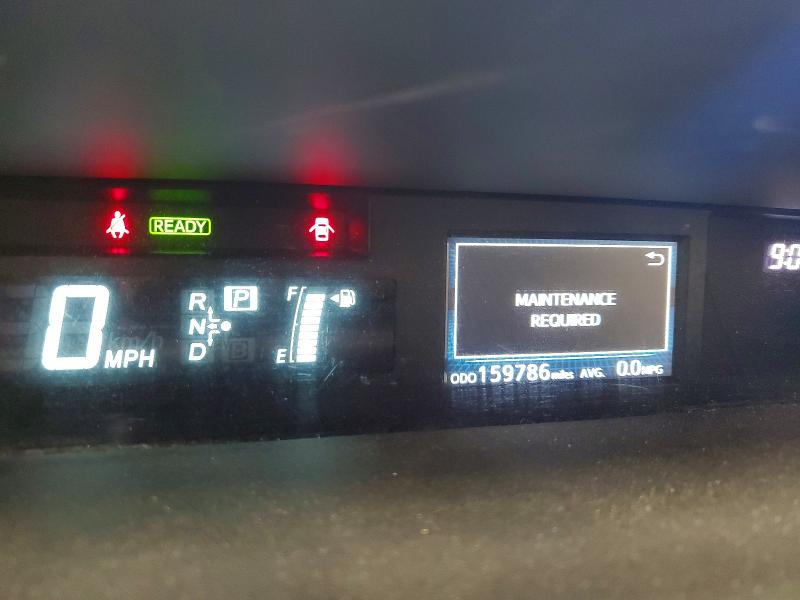 56414946 :رقم المزاد ، JTDZN3EU9HJ057826 vin ، 2017 Toyota Prius V مزاد بيع