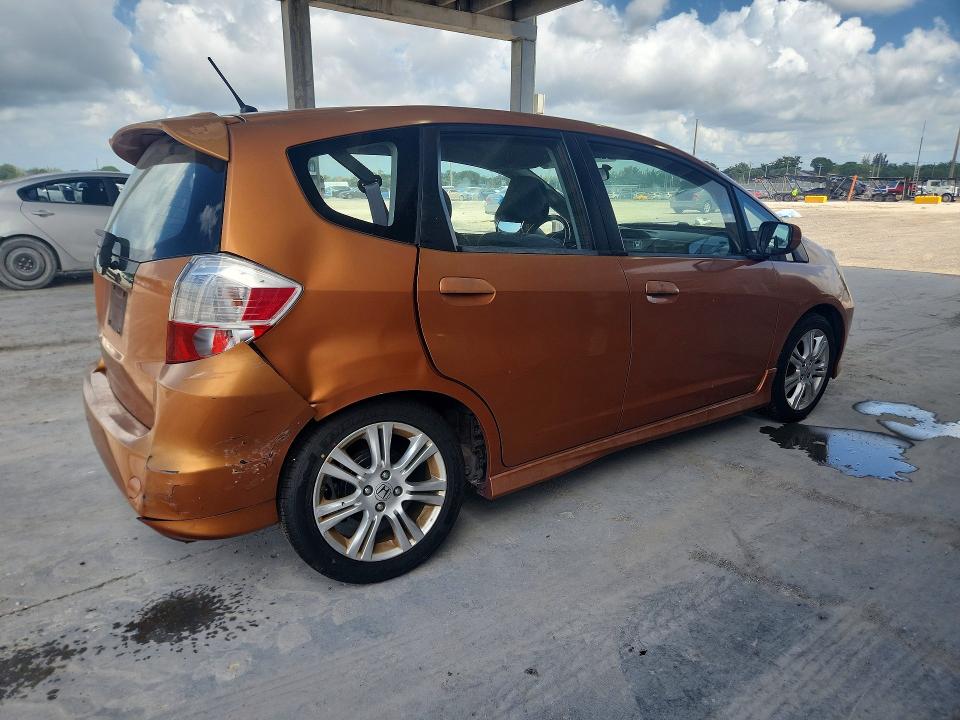 Aukcja sprzedaży 2011 Honda Fit, vin: JHMGE8H55BC012630, numer aukcji: 57844116