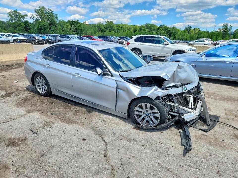 2014 Bmw 328 მანქანა იყიდება აუქციონზე, vin: WBA3B5C59EP540924, აუქციონის ნომერი: 58155926