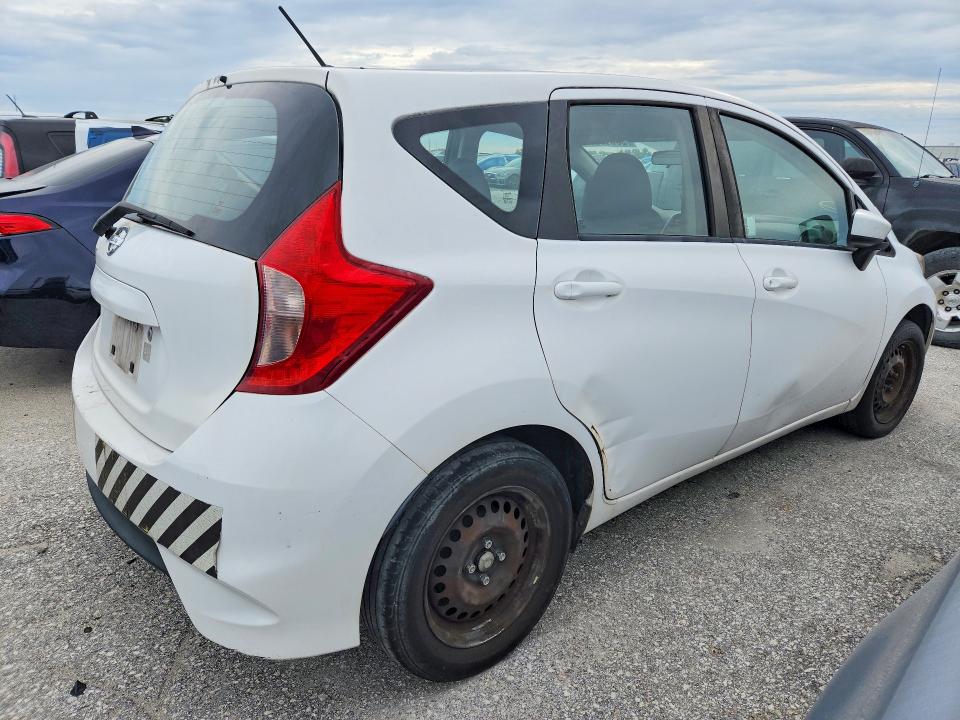 2018 Nissan Versa Note მანქანა იყიდება აუქციონზე, vin: 3N1CE2CPXJL353730, აუქციონის ნომერი: 55613586