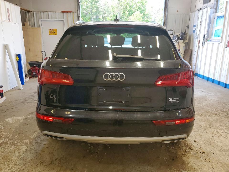 56501996 :رقم المزاد ، WA1BNAFY4J2002279 vin ، 2018 Audi Q5 مزاد بيع