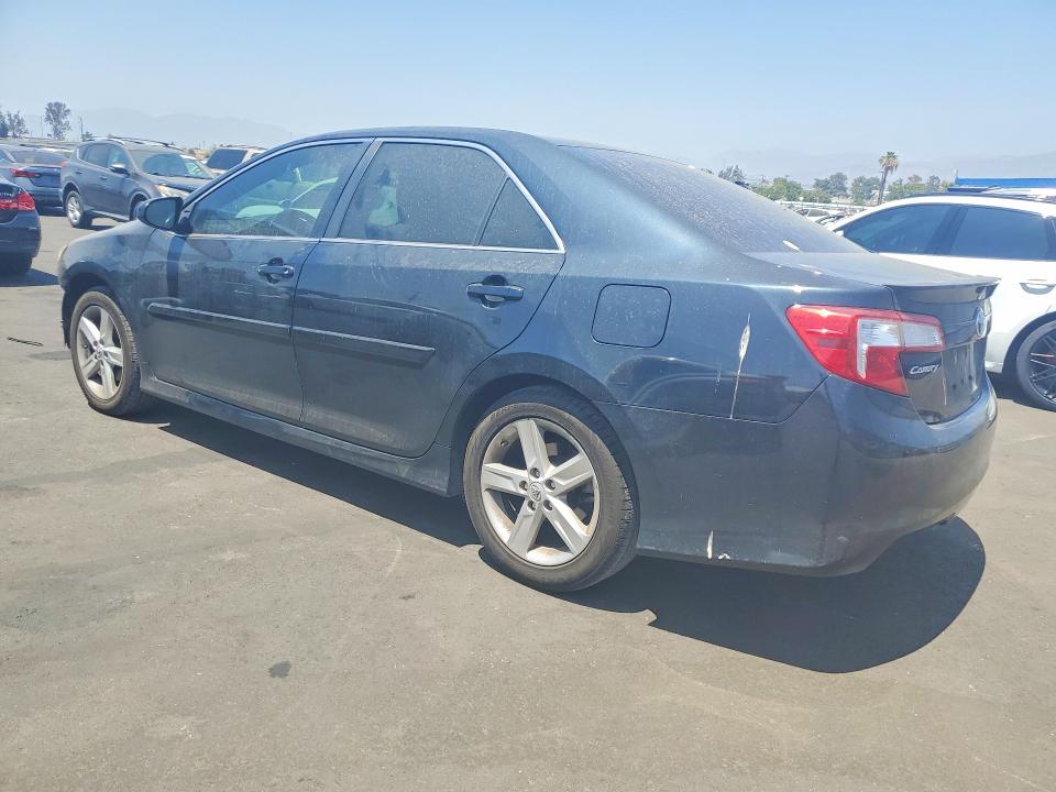 58801966 :رقم المزاد ، 4T1BF1FK9EU767959 vin ، 2014 Toyota Camry مزاد بيع