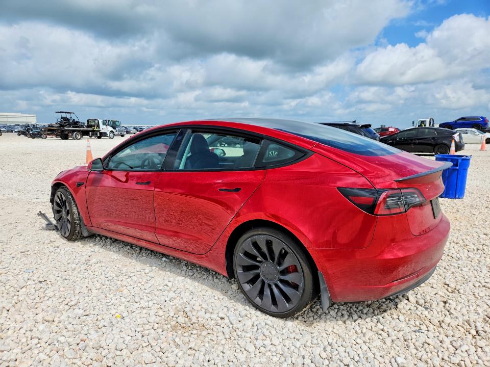 Продаж на аукціоні авто 2023 Tesla Mod, vin: 5YJ3E1EC7PF595030, номер лоту: 55723906