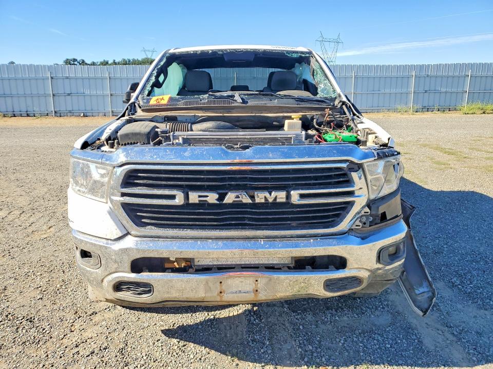 57015156 :رقم المزاد ، 1C6SRFBT7MN726155 vin ، 2021 Ram 1500 مزاد بيع