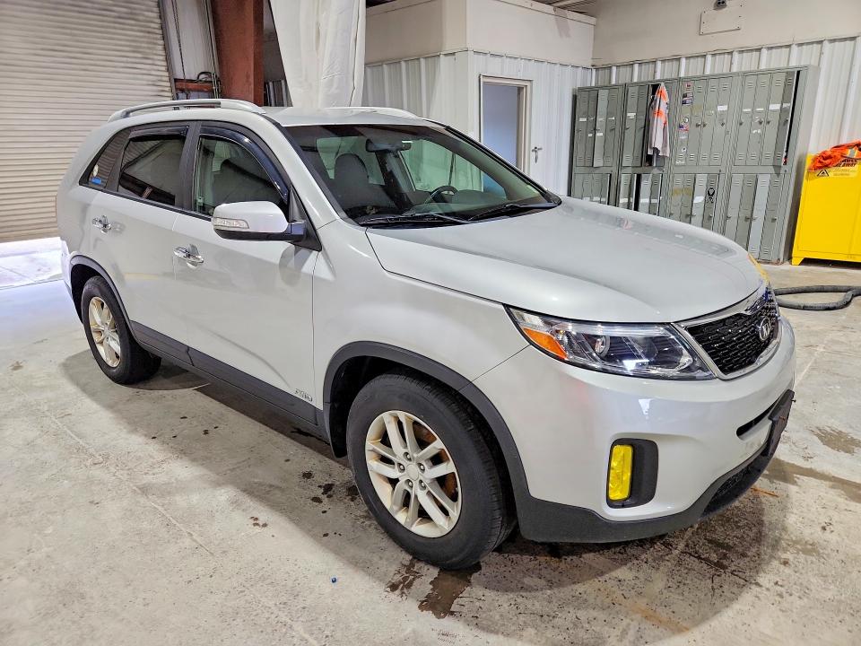 2015 Kia Sorento მანქანა იყიდება აუქციონზე, vin: 5XYKTDA75FG602186, აუქციონის ნომერი: 57616306