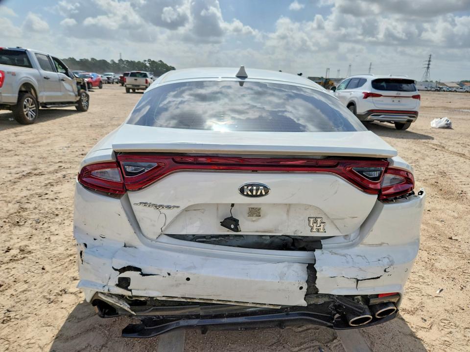 Продаж на аукціоні авто 2018 Kia Stinger, vin: KNAE15LA8J6036423, номер лоту: 56405986