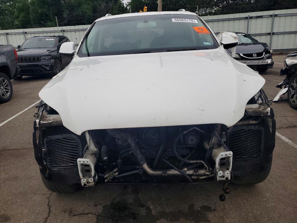 56965176 :رقم المزاد ، WA1LMAFE0BD007840 vin ، 2011 Audi Q7 مزاد بيع