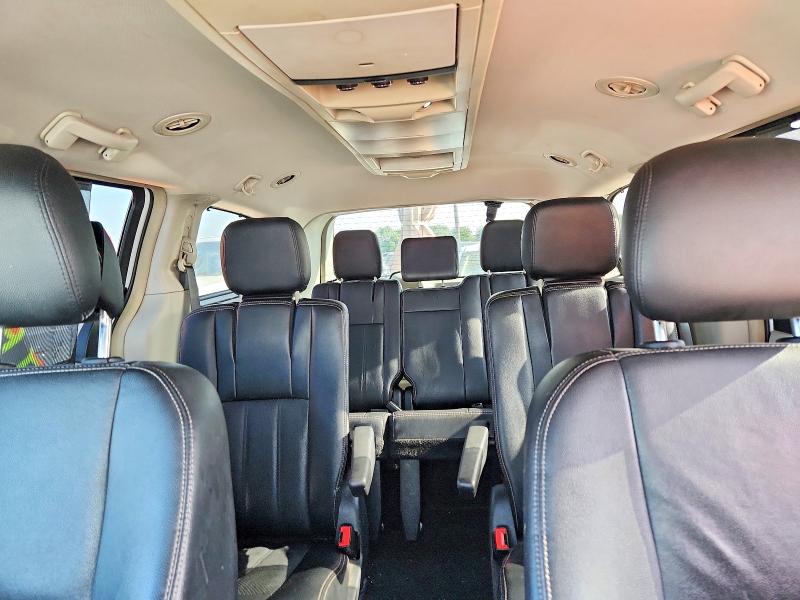 2015 Chrysler Town & Country მანქანა იყიდება აუქციონზე, vin: 2C4RC1CG2FR534659, აუქციონის ნომერი: 58212636