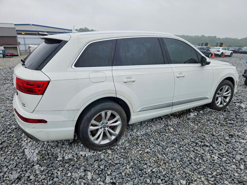 Продажа на аукционе авто 2017 Audi Q7, vin: WA1LAAF71HD012970, номер лота: 57499986