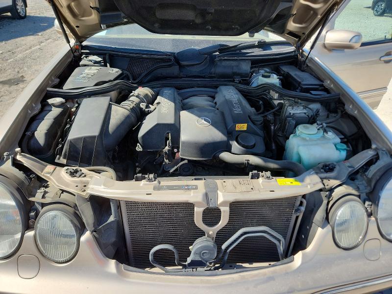 2002 Mercedes-benz E მანქანა იყიდება აუქციონზე, vin: WDBJF82J62X067573, აუქციონის ნომერი: 57074106