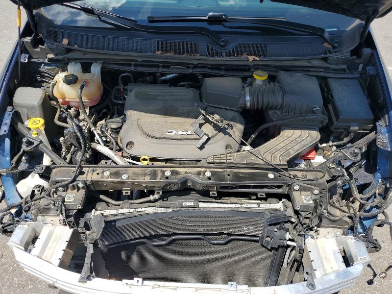 55598386 :رقم المزاد ، 2C4RC1EG0JR293139 vin ، 2018 Chrysler Pacifica مزاد بيع