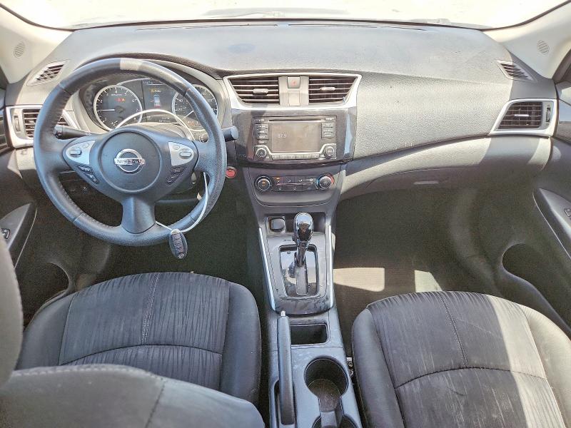 Продажа на аукционе авто 2017 Nissan Sentra, vin: 3N1AB7AP8HL675535, номер лота: 55593646