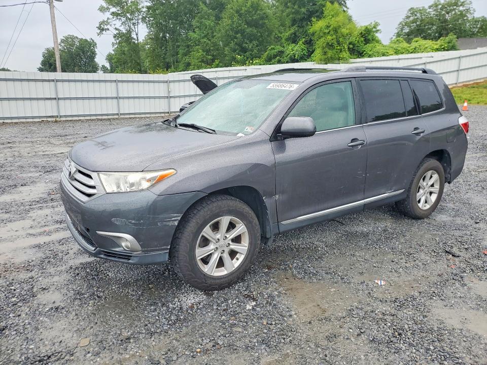 55986476 :رقم المزاد ، 5TDZA3EHXBS010846 vin ، 2011 Toyota Highlander مزاد بيع