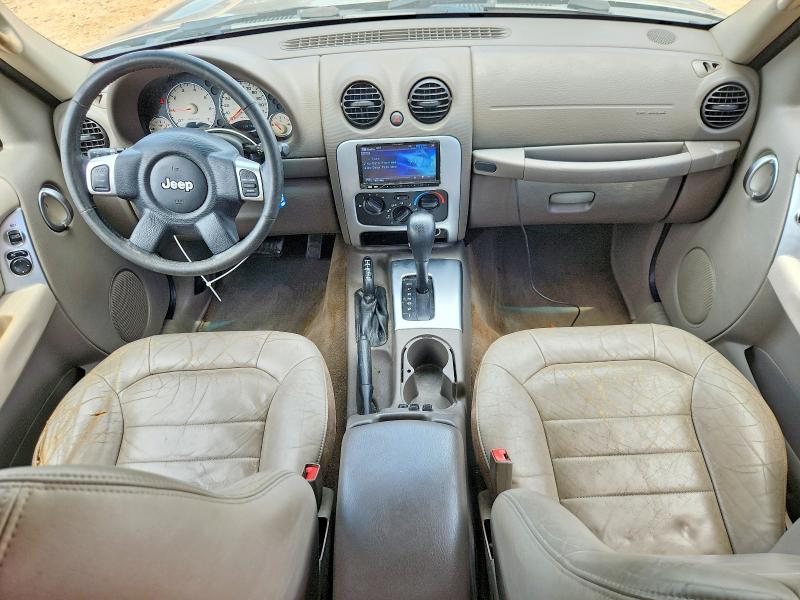 2004 Jeep Liberty მანქანა იყიდება აუქციონზე, vin: 1J4GL58K94W275775, აუქციონის ნომერი: 56051466