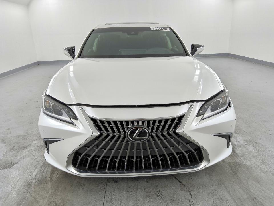 Продажа на аукционе авто 2025 Lexus Es 300h, vin: 58ADA1C10SU063155, номер лота: 55674426