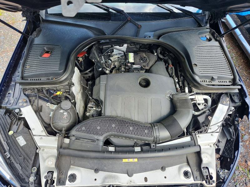 57530616 :رقم المزاد ، W1N0G8EBXMF920900 vin ، 2021 Mercedes-benz Glc مزاد بيع