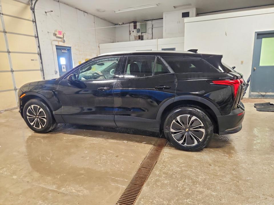 Продажа на аукционе авто 2024 Chevrolet Blazer, vin: 3GNKDBRJXRS223194, номер лота: 57033036