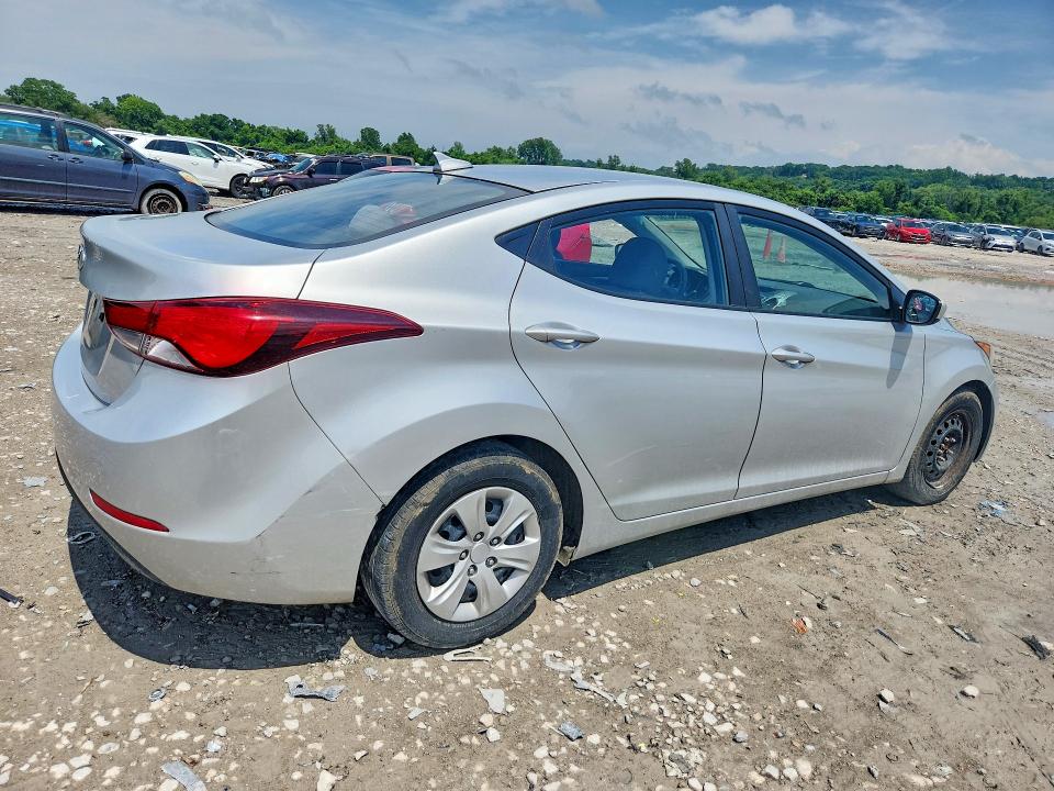 Продаж на аукціоні авто 2016 Hyundai Elantra, vin: 5NPDH4AE6GH698042, номер лоту: 55686786