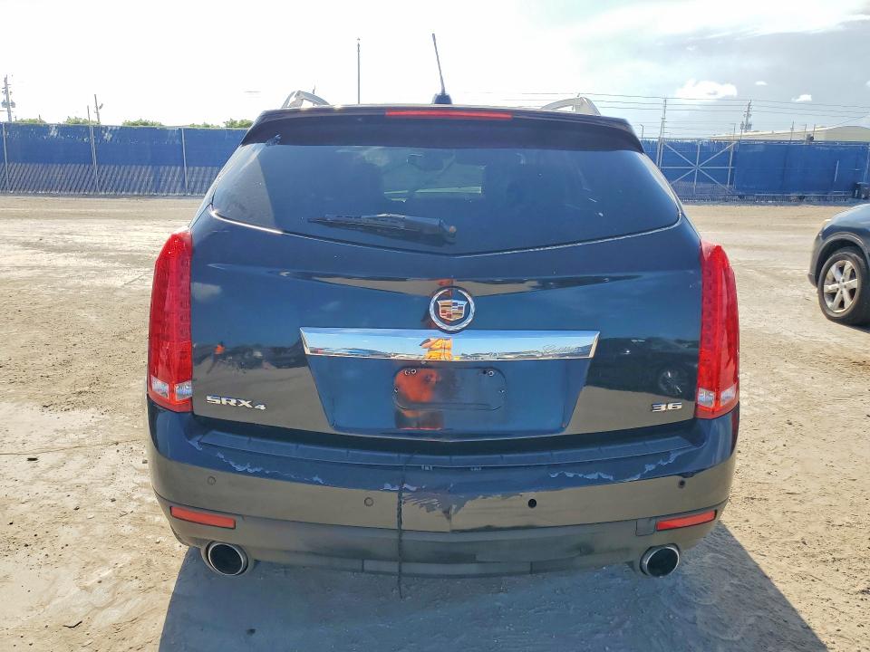 2015 Cadillac Srx მანქანა იყიდება აუქციონზე, vin: 3GYFNEE3XFS529270, აუქციონის ნომერი: 58406966