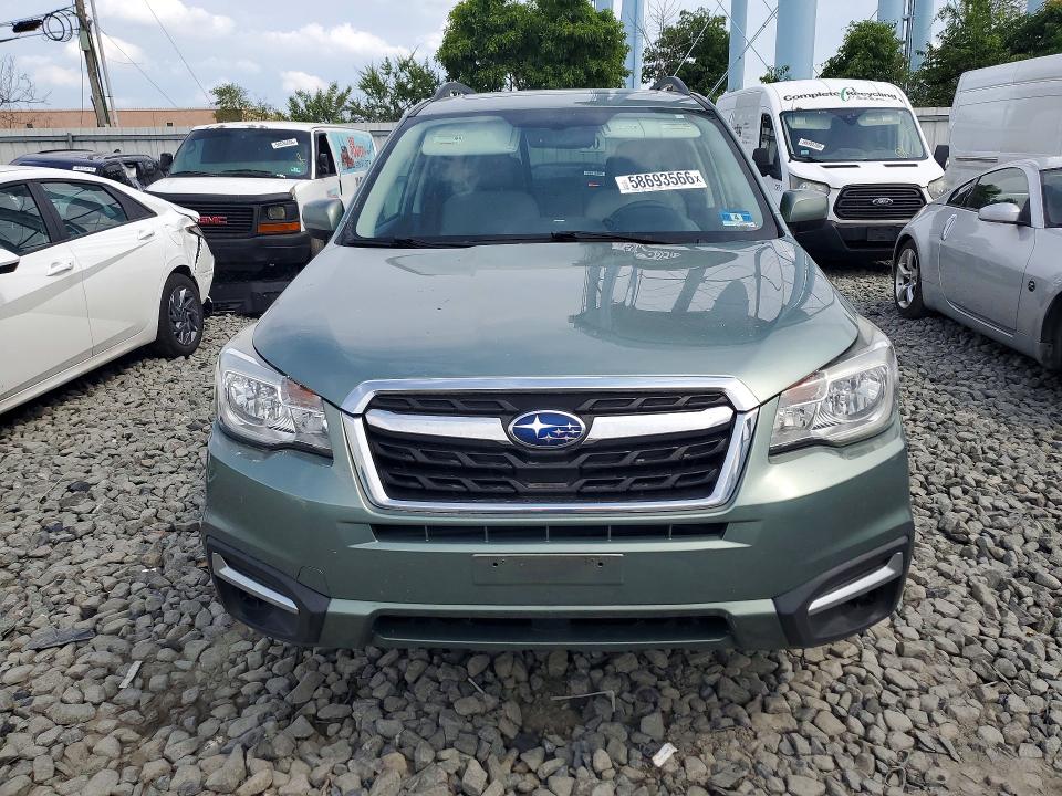 2018 Subaru Forester მანქანა იყიდება აუქციონზე, vin: JF2SJAEC8JH431561, აუქციონის ნომერი: 58693566