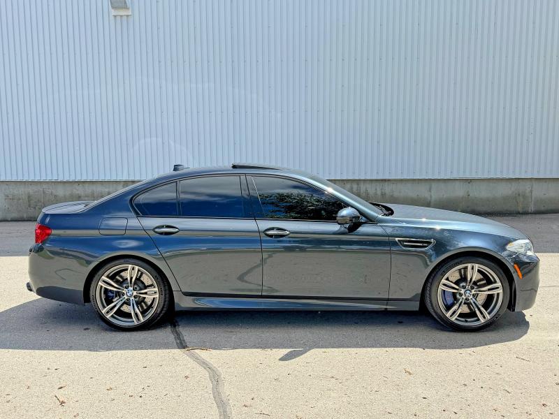 2012 Bmw M5 მანქანა იყიდება აუქციონზე, vin: WBSFV9C57CC772384, აუქციონის ნომერი: 56181486