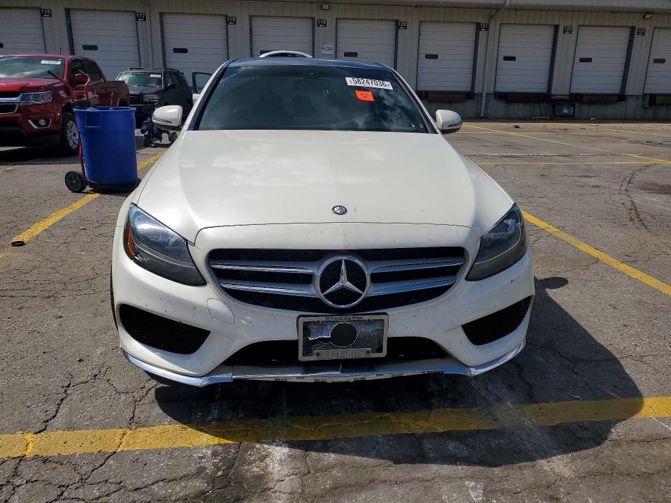 2016 Mercedes-benz C მანქანა იყიდება აუქციონზე, vin: 55SWF4KB1GU106224, აუქციონის ნომერი: 58247036
