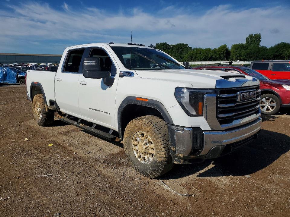 57389246 :رقم المزاد ، 1GT1UME7XSF104548 vin ، 2025 Gmc Sierra مزاد بيع