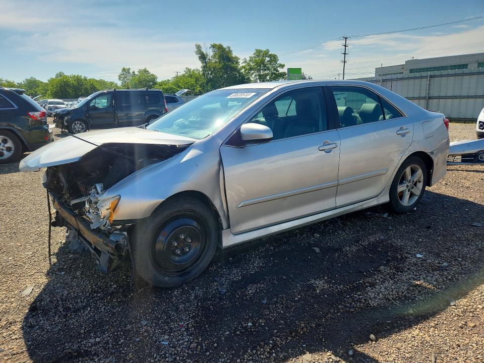 58520616 :رقم المزاد ، 4T1BF1FK0DU716493 vin ، 2013 Toyota Camry مزاد بيع