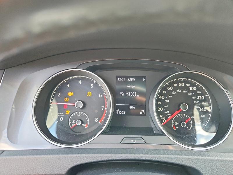 57669106 :رقم المزاد ، 3VWH17AU2HM531829 vin ، 2017 Volkswagen Golf مزاد بيع