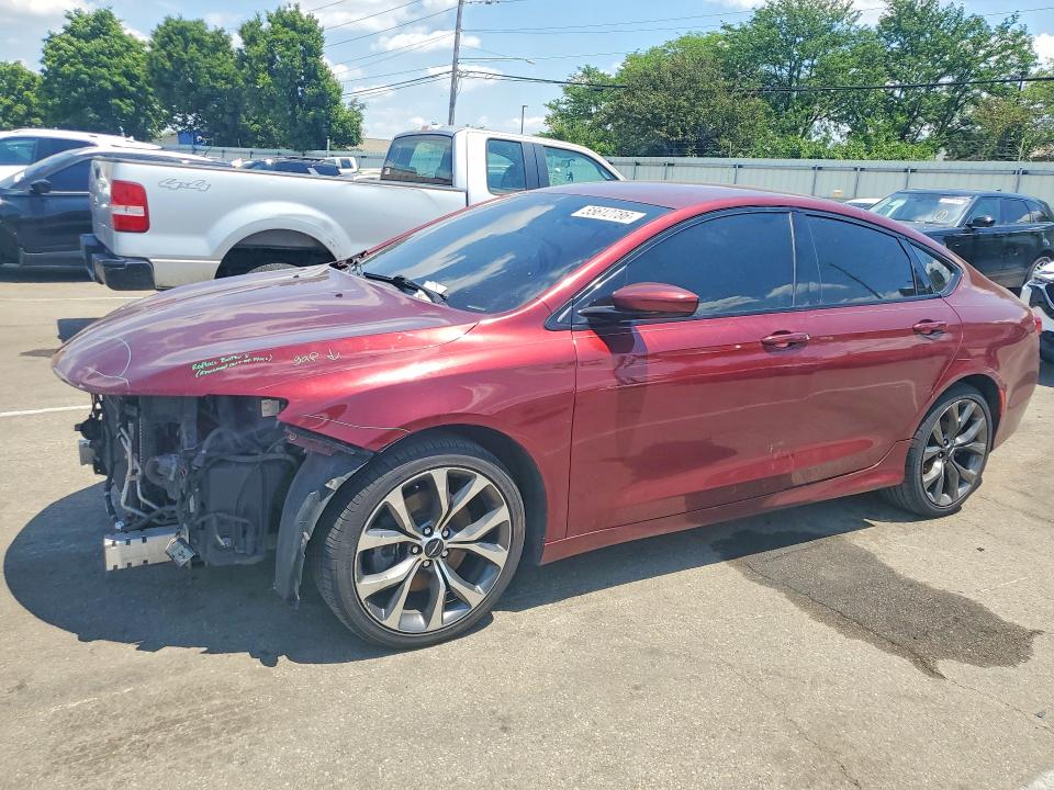 55612786 :رقم المزاد ، 1C3CCCBG8FN653613 vin ، 2015 Chrysler 200 مزاد بيع