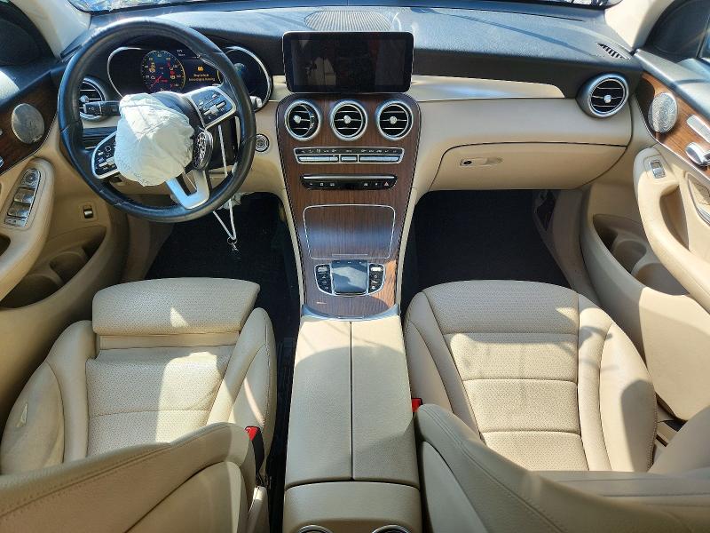 57530616 :رقم المزاد ، W1N0G8EBXMF920900 vin ، 2021 Mercedes-benz Glc مزاد بيع