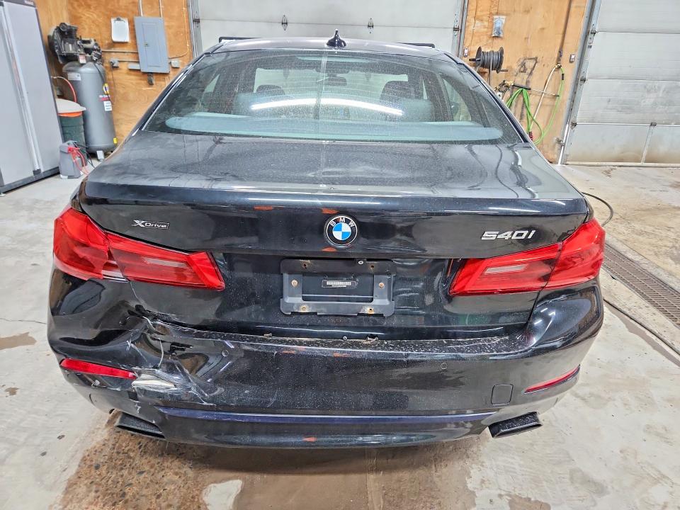 55790026 :رقم المزاد ، WBAJE7C39HG479006 vin ، 2017 Bmw 540 مزاد بيع