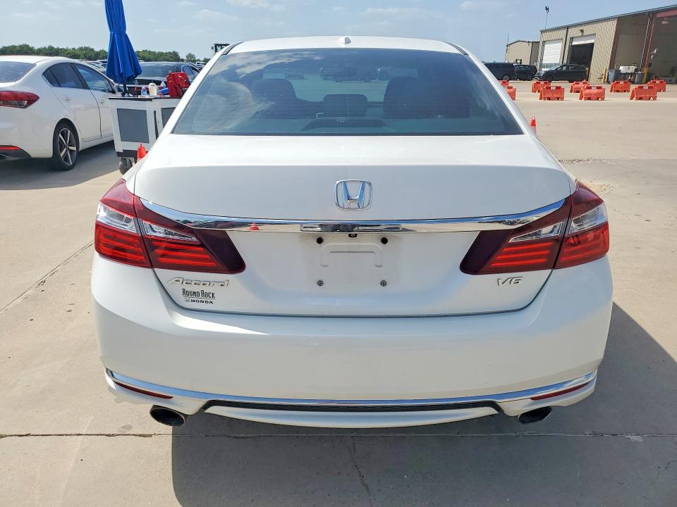 2017 Honda Accord მანქანა იყიდება აუქციონზე, vin: 1HGCR3F89HA013807, აუქციონის ნომერი: 58206216