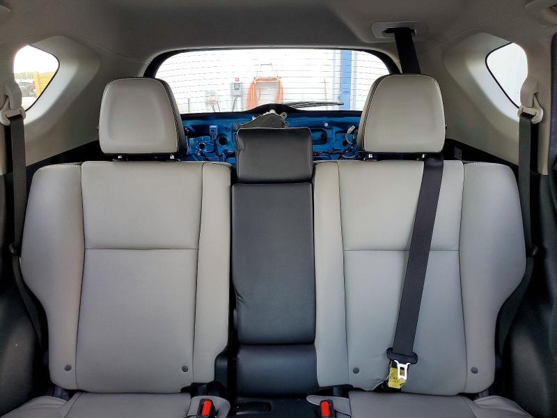 Продажа на аукционе авто 2016 Toyota Rav4, vin: JTMYFREV0GJ067003, номер лота: 55377756