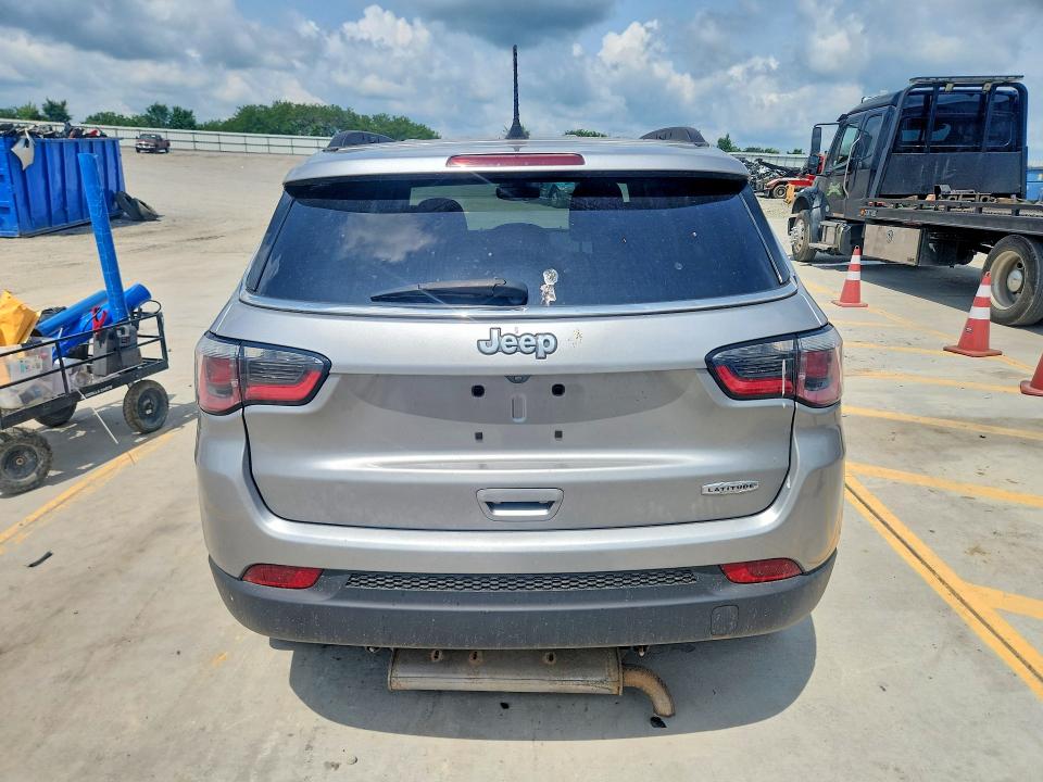 58788936 :رقم المزاد ، 3C4NJCBB1HT658511 vin ، 2017 Jeep Compass مزاد بيع