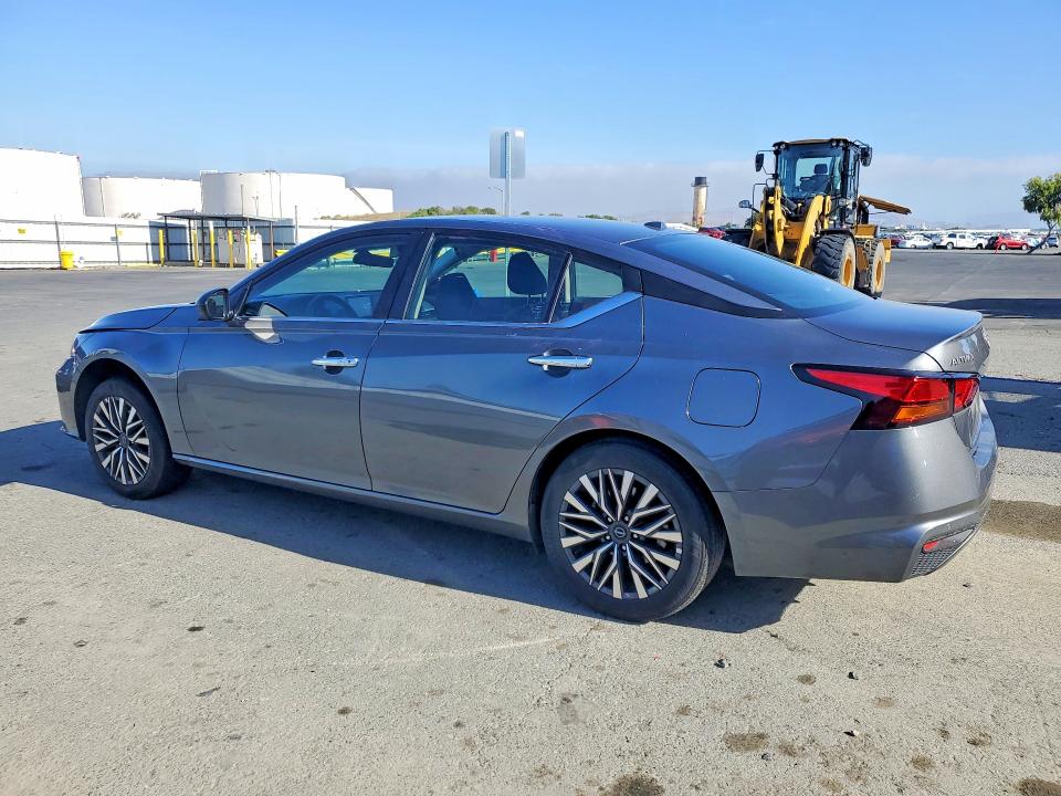 2025 Nissan Altima მანქანა იყიდება აუქციონზე, vin: 1N4BL4DV6SN355621, აუქციონის ნომერი: 55952846